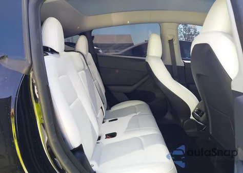 2024 Tesla Model Y Long Range Dual Motor All-Wheel Drive from USA, damaged, VIN 7SAYGDEEXRA238558